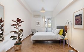 Lovely Apartment In Exarcheia