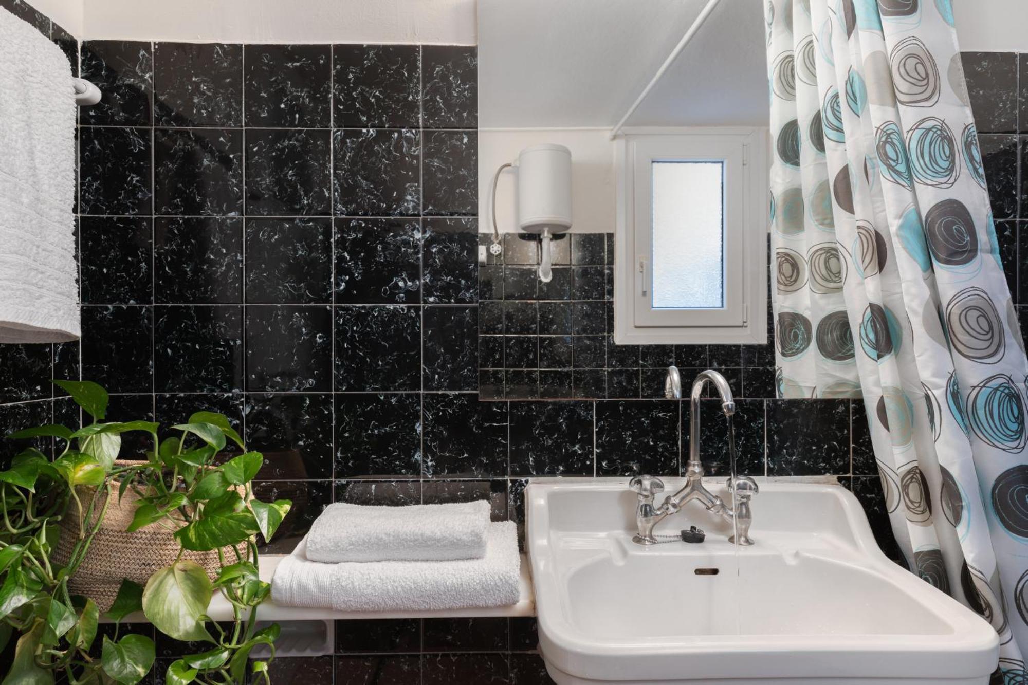 Lovely Apartment In Exarcheia Athens Exterior photo